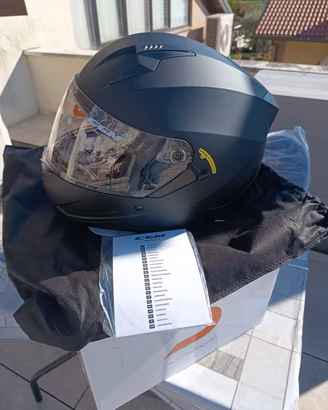 casco integrale taglia M