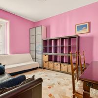 Bilocale con cucinotto e balcone