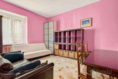 Bilocale con cucinotto e balcone