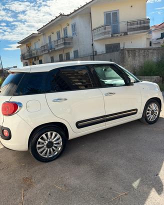 Fiat 500l lounge