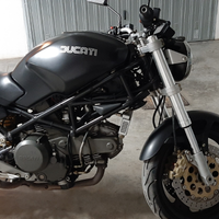 Ducati monster 750 city dark