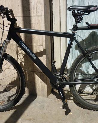 Bicicletta mountainbike Cannatella