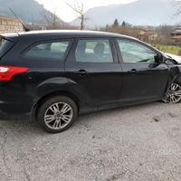 Ford focus 1.6tdci 110cv 6marce 2012