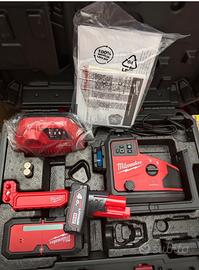 Milwaukee laser 360 gradi ultimo modello m12