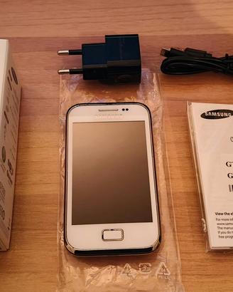Samsung Galaxy ACE Plus GT-S 7500, Pearl White.