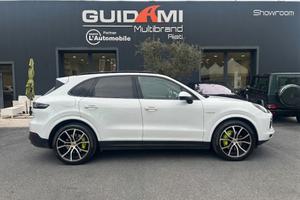 Porsche Cayenne 3.0 e-hybrid tiptronic