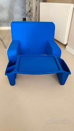 Poltrona letto o divano + vassoio.