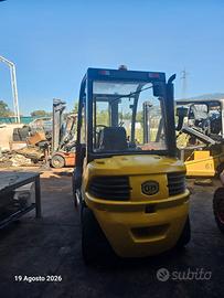 Carrello elevatore diesel 4000 kg marca OM