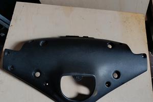 Plastica sottomanubrio f12