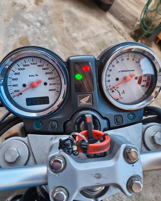 Honda Hornet 600