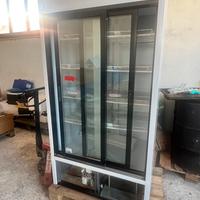 Frigorifero per bibite a doppia anta