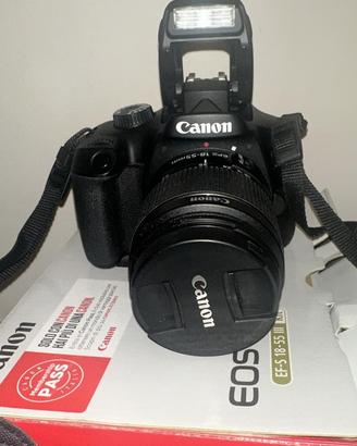 Canon EOS 4000D + 18-55mm + borsa rigida