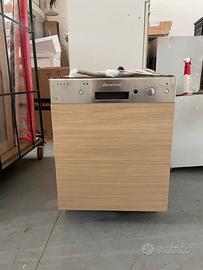 LAVASTOVIGLIE ARISTON