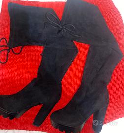 Stivali alti con il tacco