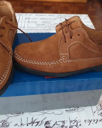 Scarpe red out
