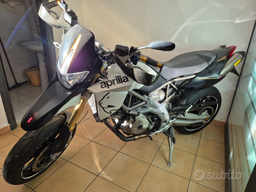 Aprilia dorsoduro 750