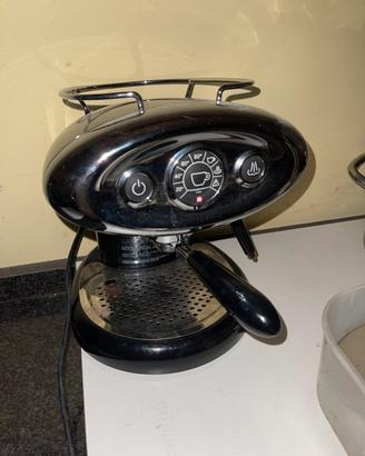 Macchina del caffe professionale illy iperespresso
