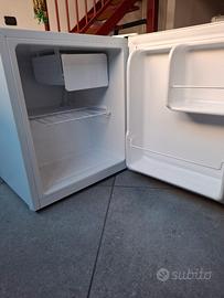 Minifrigo HIGHTEC HR60 A+ funzionante e pulito
