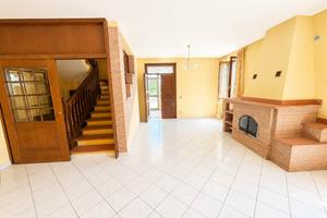 Rif.2460RV23182| casa semi ind. cadeo