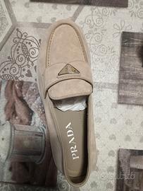 mocassini pelle scamosciata Prada size 5 