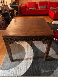 Tavolo cinese antico