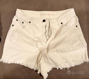 Vintage Crop Subdued Shorts