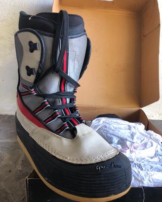 Scarponi snowboard n.48