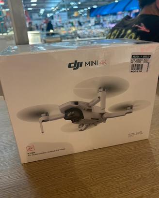 Drone DJI Mini 4K Fly More Combo