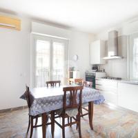 4 LOCALI A SAN BENEDETTO DEL TRONTO