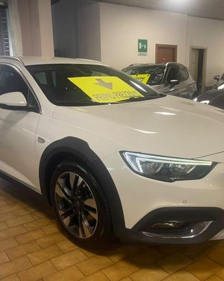 OPEL Insignia 2.0 CDTI aut. Country Tourer