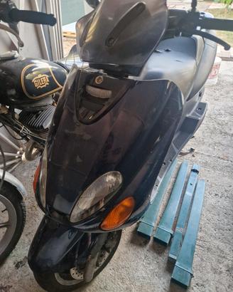 Yamaha majesty  125