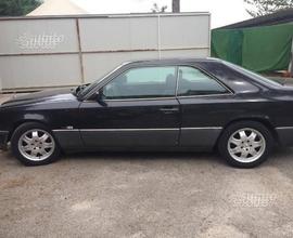 MERCEDES 200 CE W 124 coupè