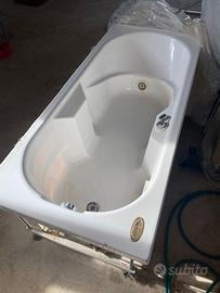 Vasca Idromassaggio Iacuzzi