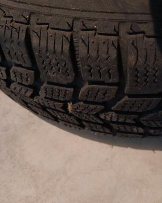 2 ruote con gomme invernali R13 155-70