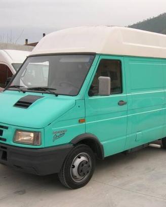 Iveco 35.8 TETTO ALTO PASSO LUNGO MOTORE NUOVO