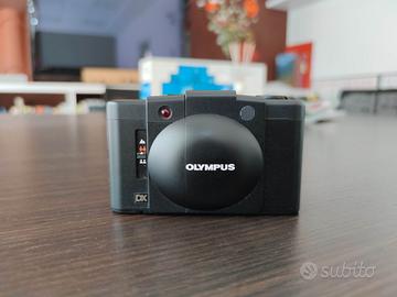 OLYMPUS XA-3 XA3 - FUNZIONANTE - BATTERIA NUOVA