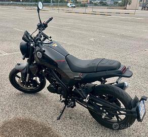 Moto Benelli Leoncino 125 - Anno 2023