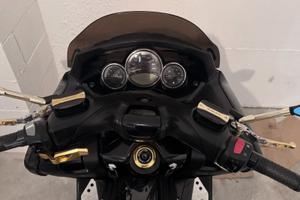T Max anno 2008