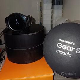 SAMSUNG GEAR S2 Classic - smart watch