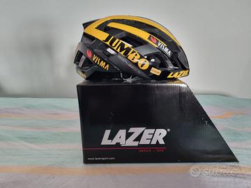 Casco Lazer Jenesis Jumbo Visma. 