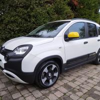FIAT PANDINA CROSS HYBRID KM 15.000