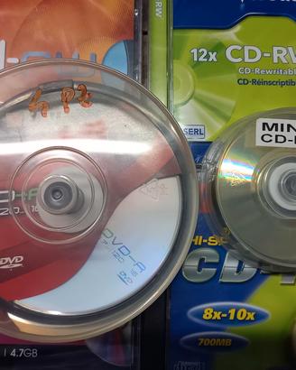 New in blocco:Custodie e DVD + CD vergini/R/RW