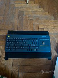 Logitech K400 Plus Tastiera Wireless Touch