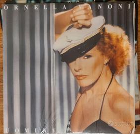 "Lotto 26 dischi in vinile – vari generi"