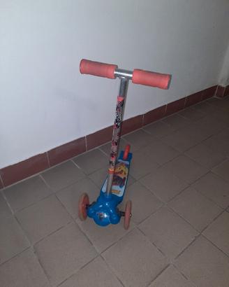 Monopattino Spiderman