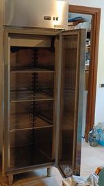 freezer in acciaio