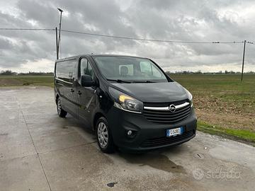 Furgone Opel Vivaro