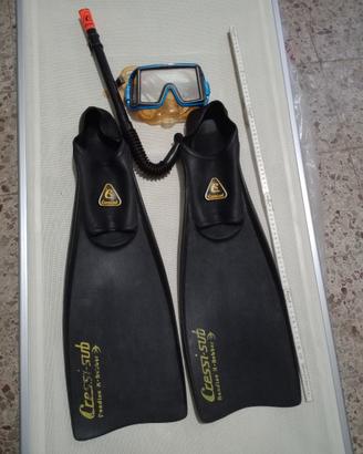 Pinne Mares, maschera con tubo technisub.
