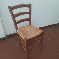 sedie, lampadari e mensola ikea