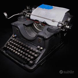 Olivetti macchina da scrivere